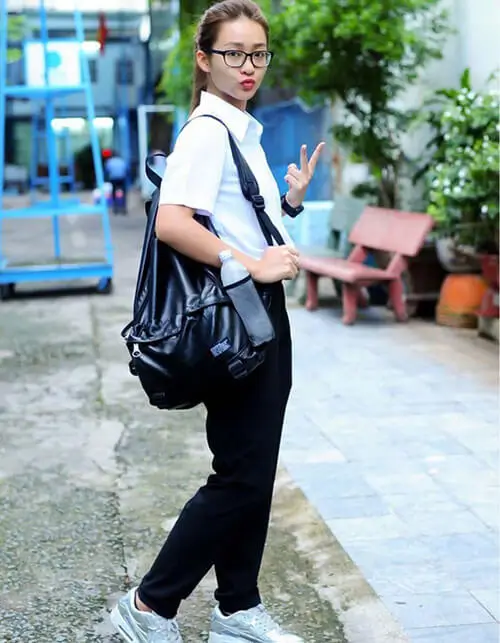 May đồng phục học sinh tại Đà Nẵng