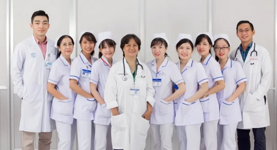 May đồng phục bệnh viện tại Đà Nẵng